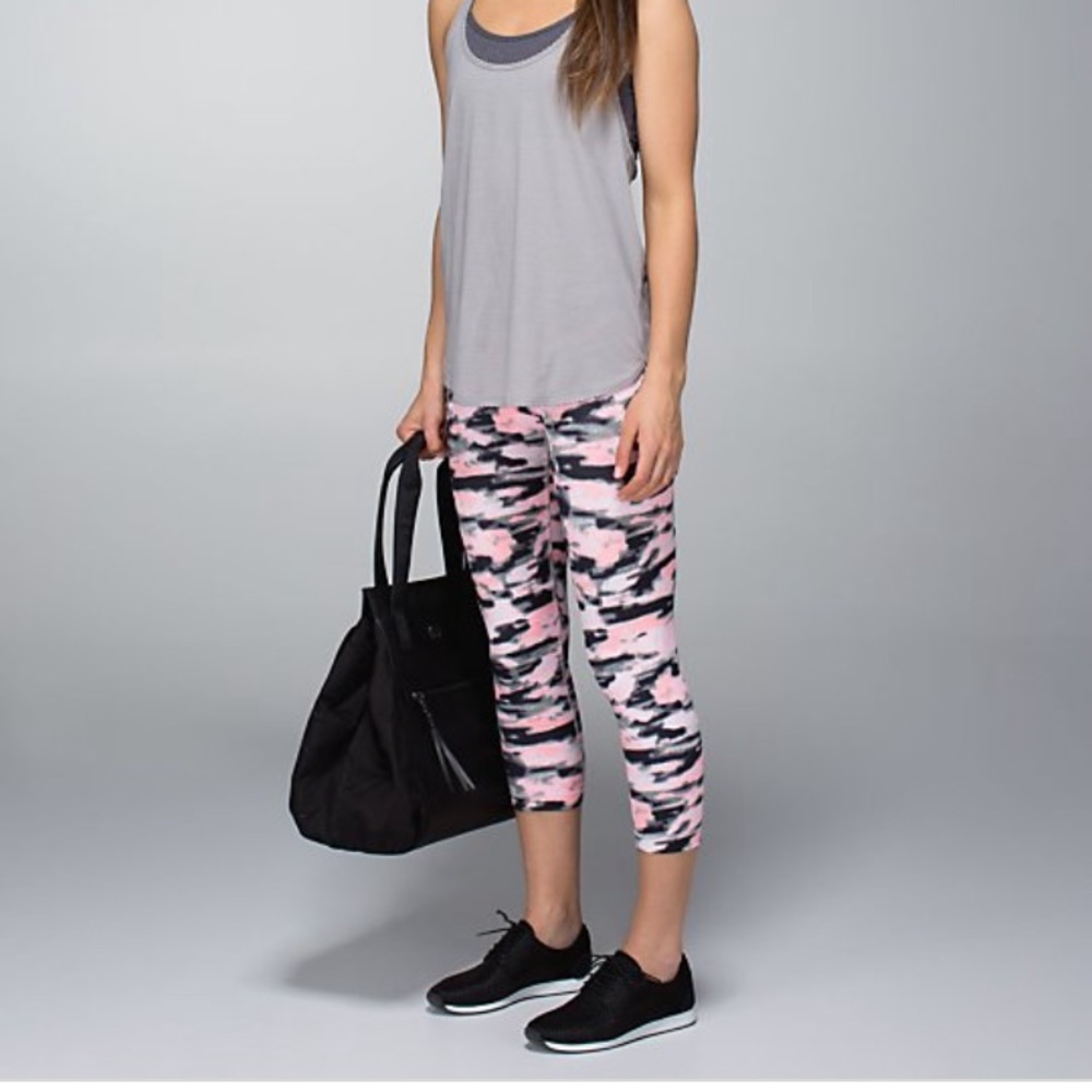 lululemon Wunder Under Crop, Wamo Camo Barely Pink